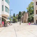 Urbe10 Alcazaba Premium Apartamento *