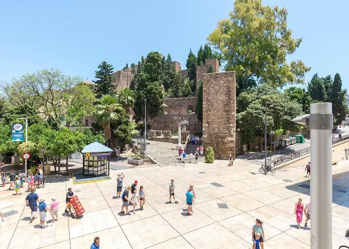 Urbe10 Alcazaba Premium *